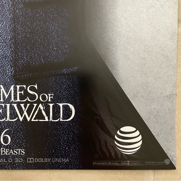 "Fantastic Beasts: The Crimes of Grindelwald" Newt Scamander AT&T Movie Poster - Picture 5 of 7